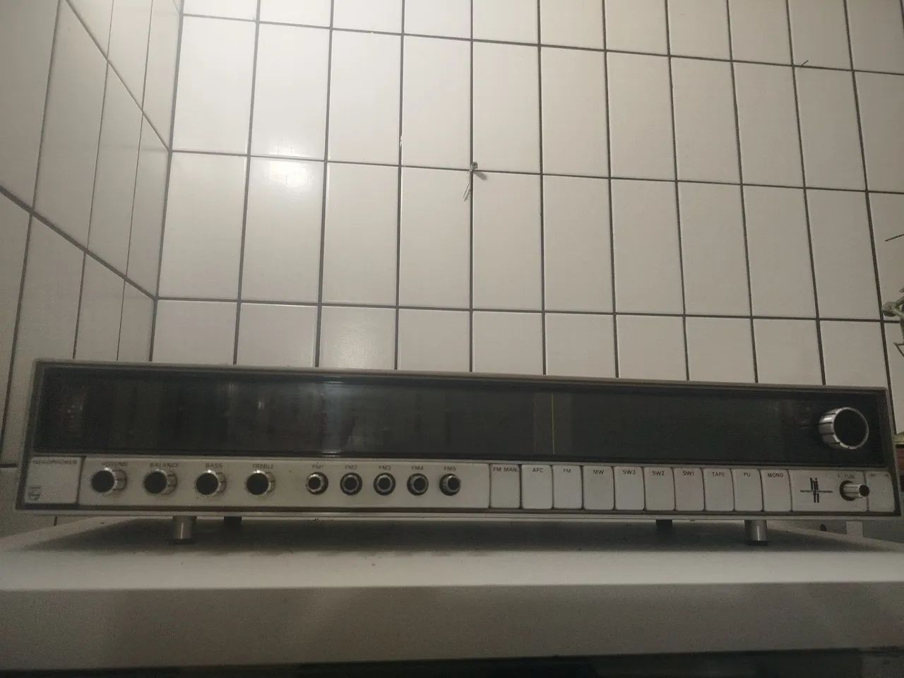 Receiver Philips.Perfeito para um som clássico!