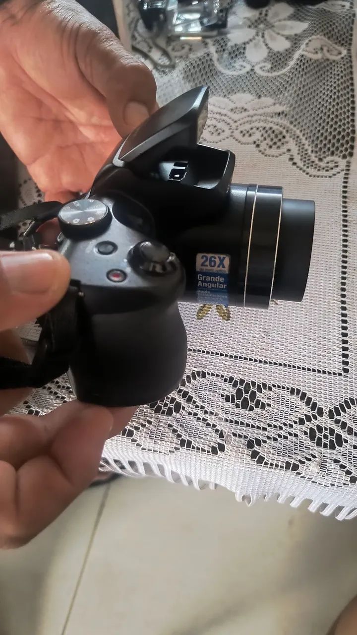 Câmera Samsung wb100 - Foto 4