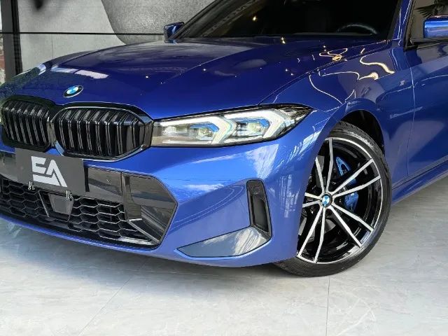 BMW 320I M SPORT 2023 - Foto 3