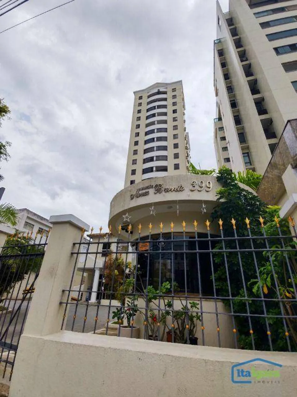 Apartamento com 3 dormitórios para alugar - Canela