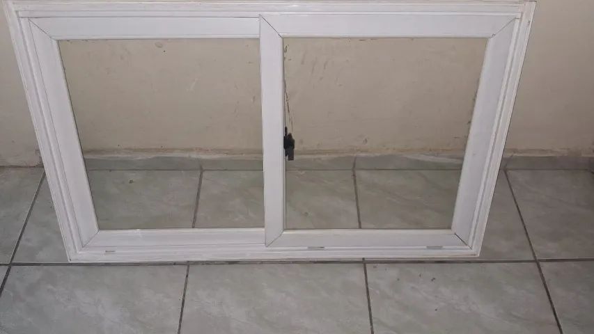 Janela64750514105731121