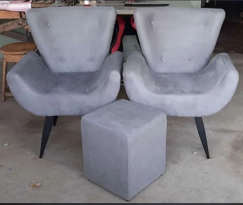 Poltronas e Puff para Sala de Estar