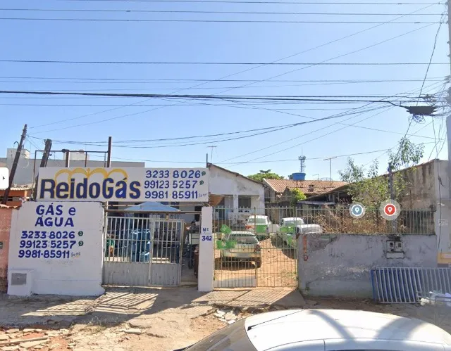Imóvel no Setor dos Funcionários com 407m², Rua Comercial e Preço abaixo do mercado