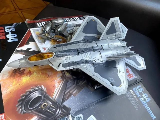 Transformers LS-04 Starscream - Star Adjutant - Decepticon - Foto 4