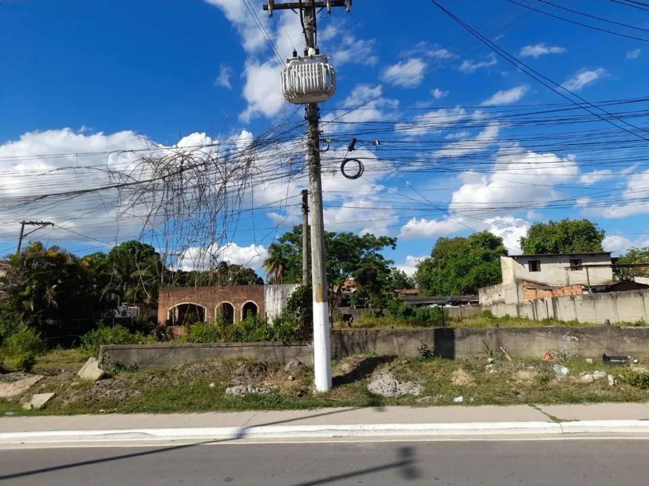 Vendo excelente área próxima a avenida principal! - Foto 5