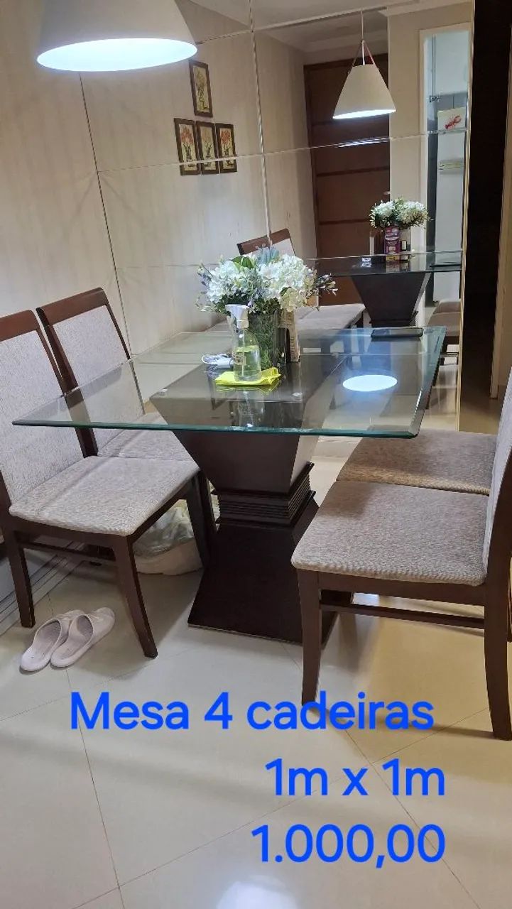 Mesa de Jantar em Vidro com Base em Madeira - Foto 4