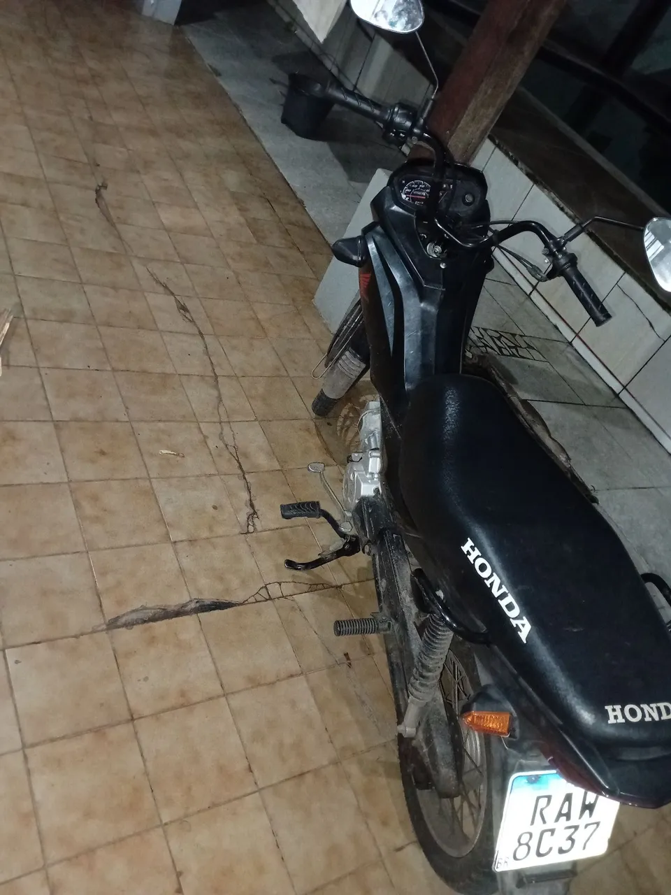Pop 110i novinha 21/21 apenas 30.000km