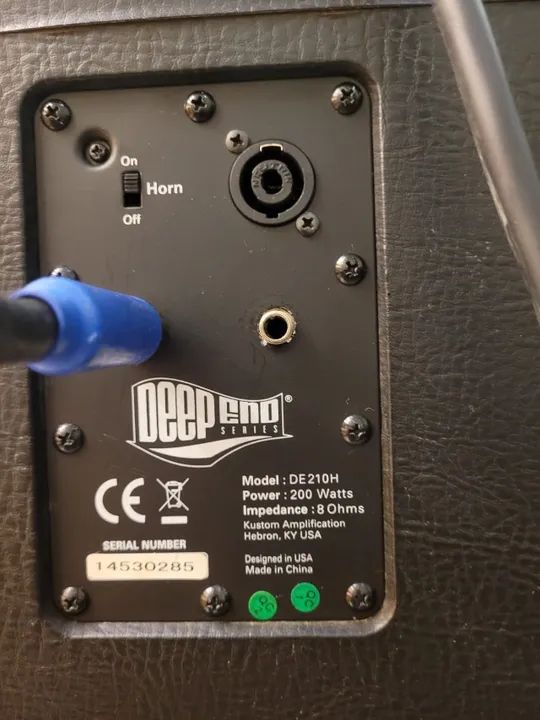 Caixa e amplificador contrabaixo KUSTOM Deep End - Foto 5