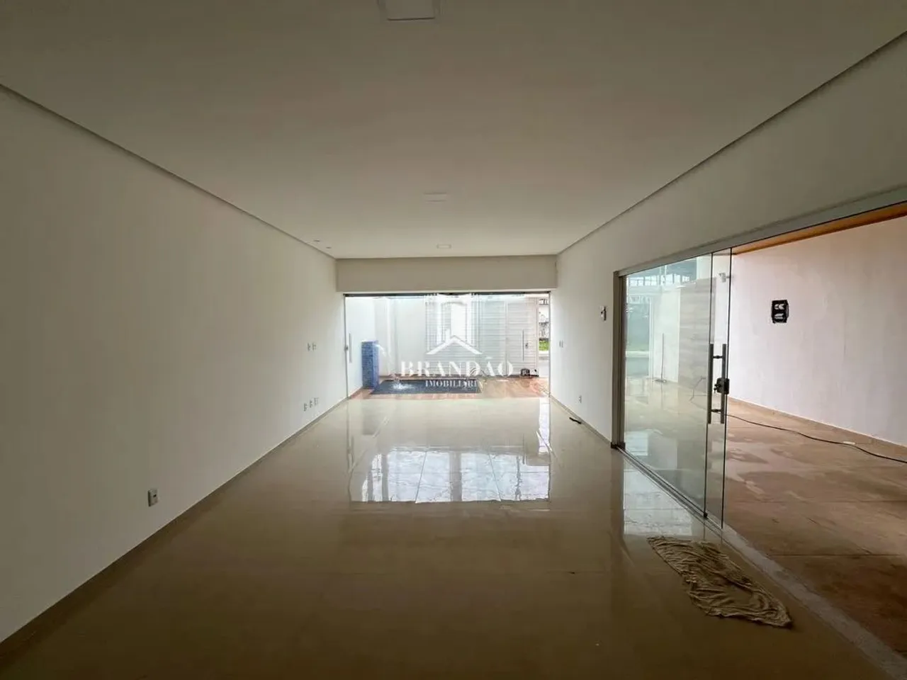 Casa Duplex 3 quartos com Piscina à Venda - serraria