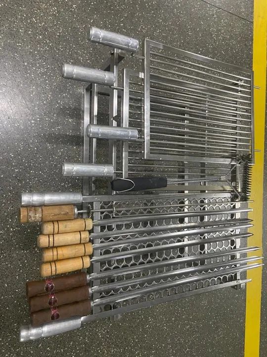 Churrasqueira completa em aço inox