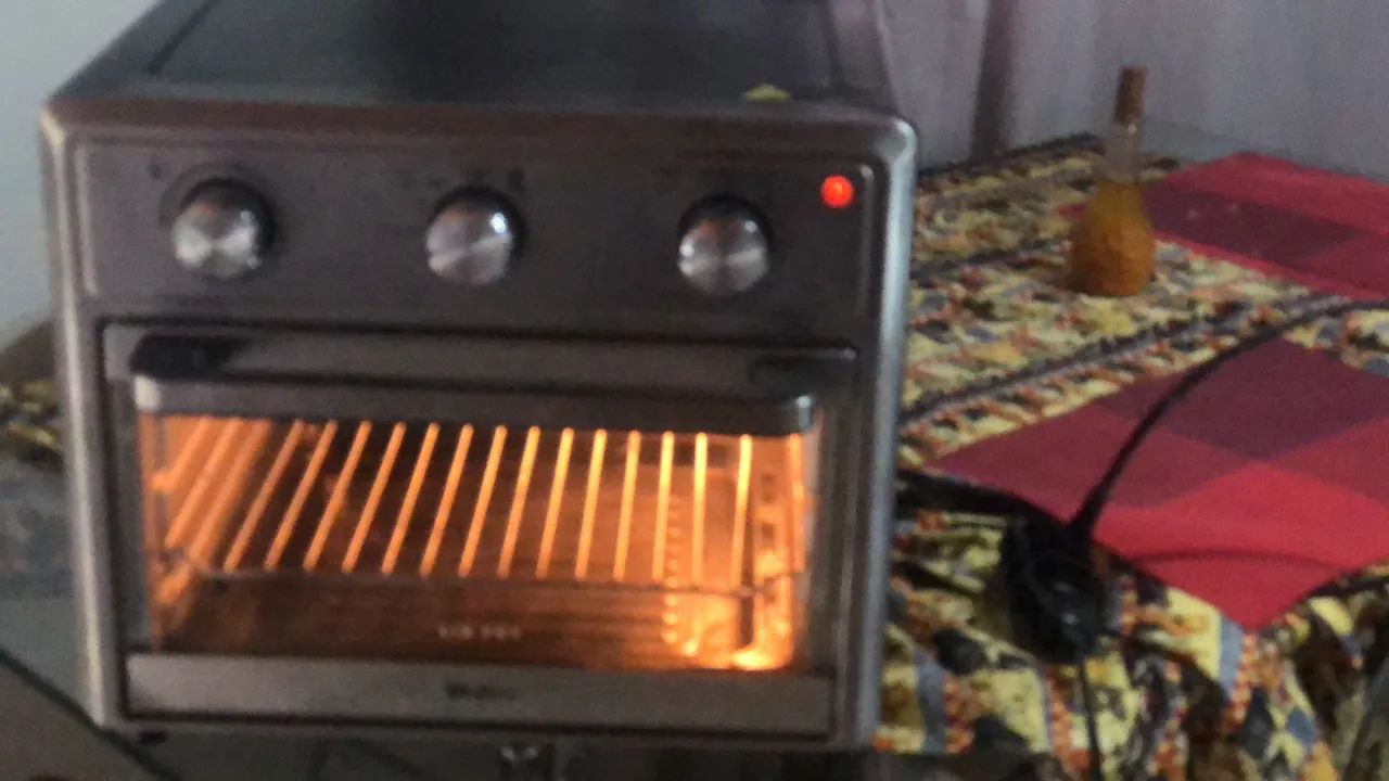  Forno Elétrico Philco 25L Air Fryer 2 em 1 Esmaltado PFE25l conservado - Foto 4