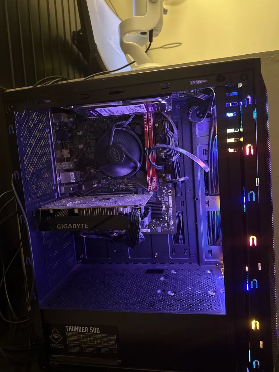 PC GAMER - RODA TUDO - Foto 2