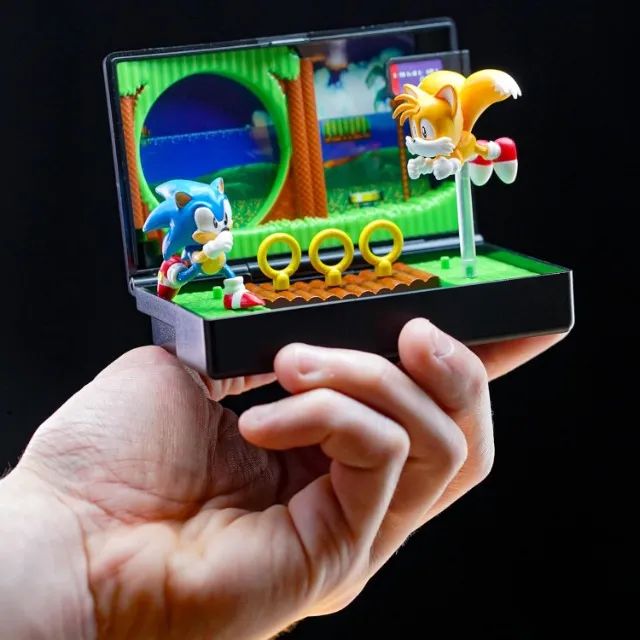 Retro SEGA Genesis: Diorama Playset - Mini Sonic & Tails - Hobbies e ...