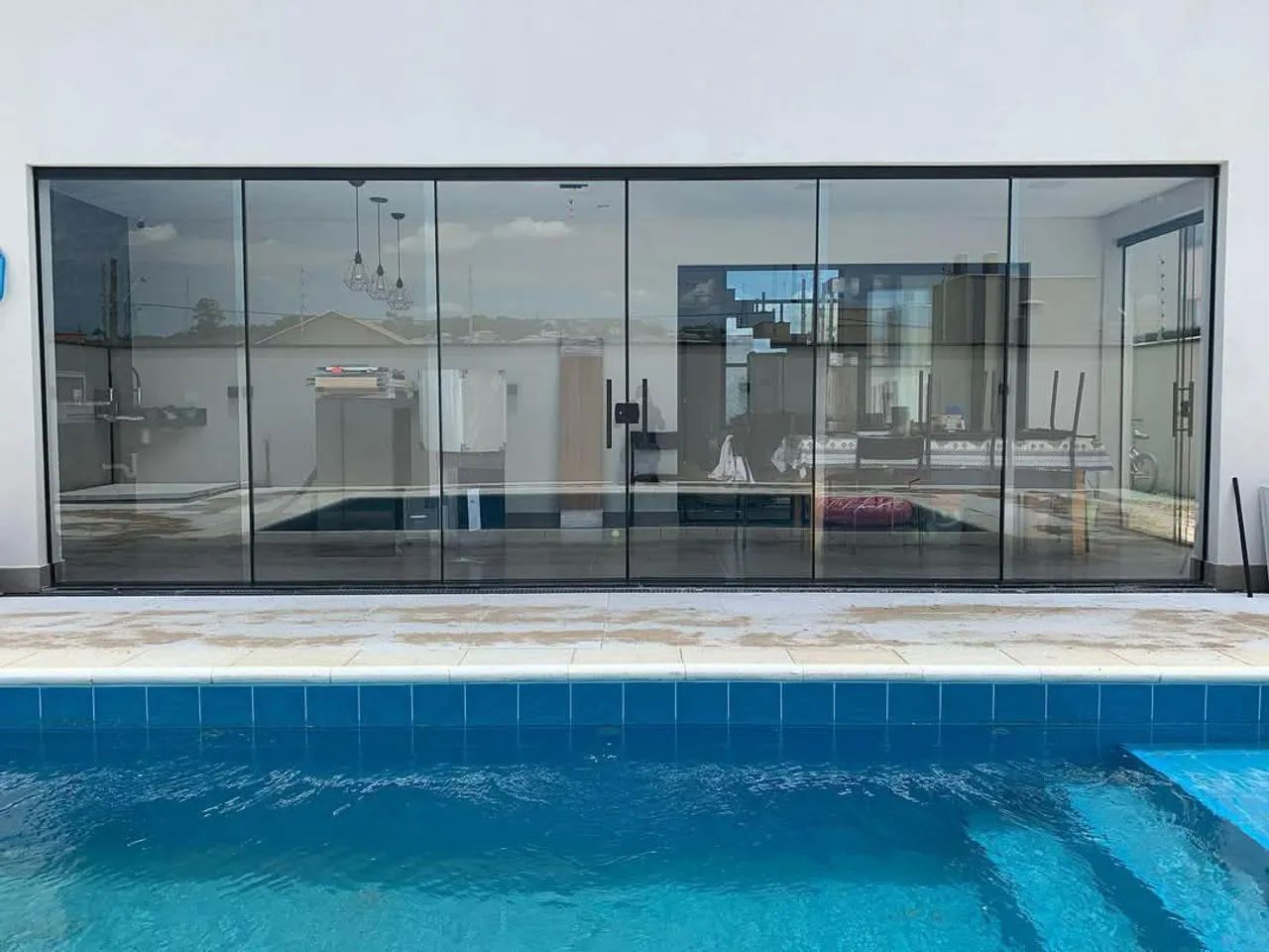 Box de vidro para banheiro com acabamento dourado - Foto 5