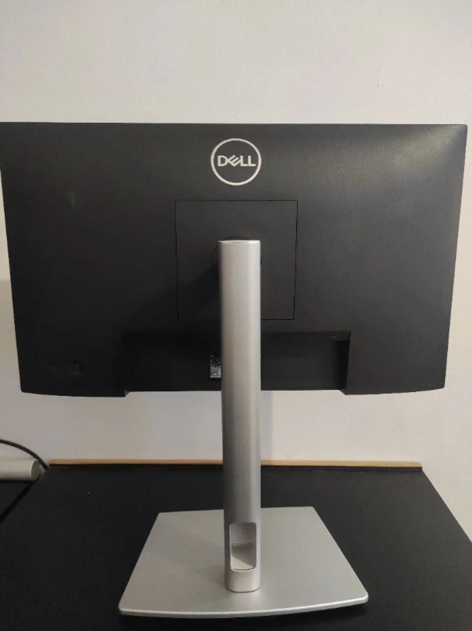 Monitor Dell P2425H Seminovo (em perfeito estado) - Foto 2