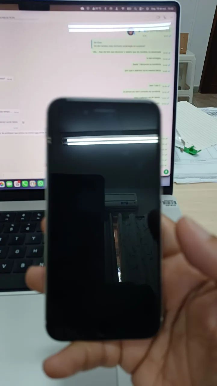 Vendo iPhone SE 2020 4G iOS 27 atualizado