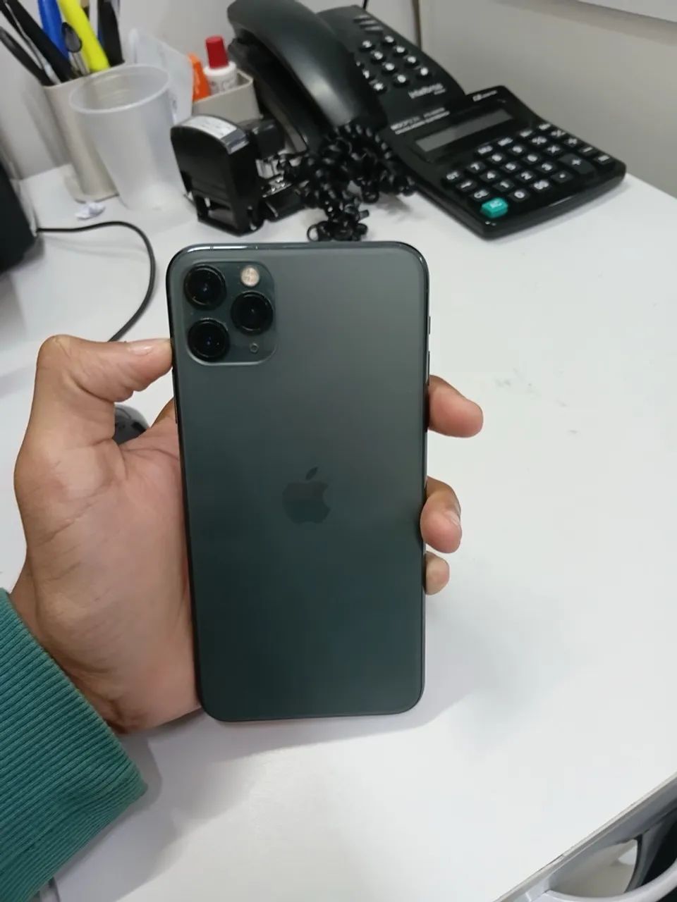 iPhone 11 Pro Max 64 GB - Foto 2