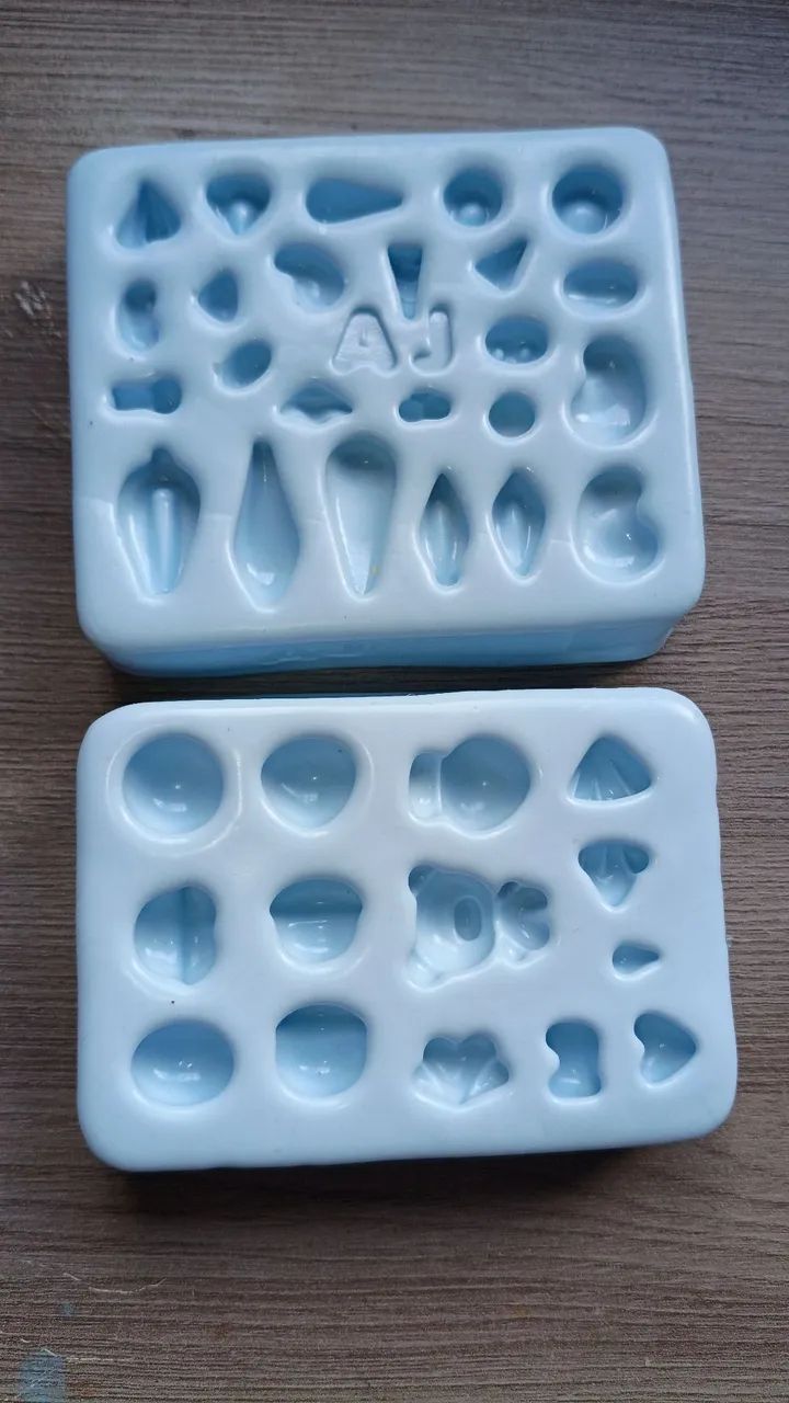 DESAPEGO de moldes para Biscuit kit 1 animaizinhos ? - Foto 3