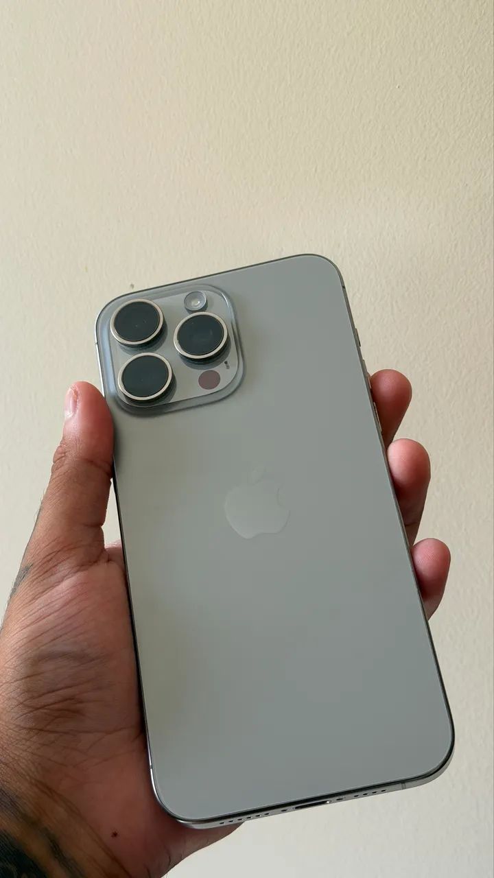 iPhone 15 Pro Max Natural 256GB - 12x no Cartão + Garantia