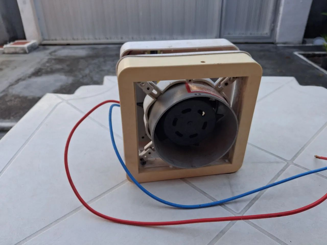 Exaustor de ambiente para trailer de lanches - Foto 4