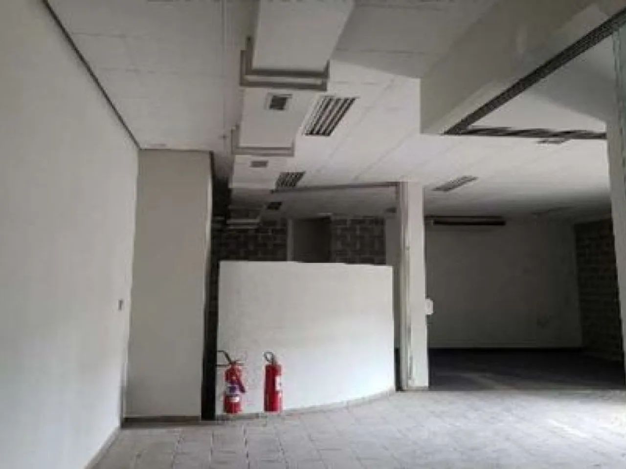 Imóvel Comercial 830 m² (Subsolo, Térreo e pavimento Superior) - Centro - Centenário do Su - Foto 4
