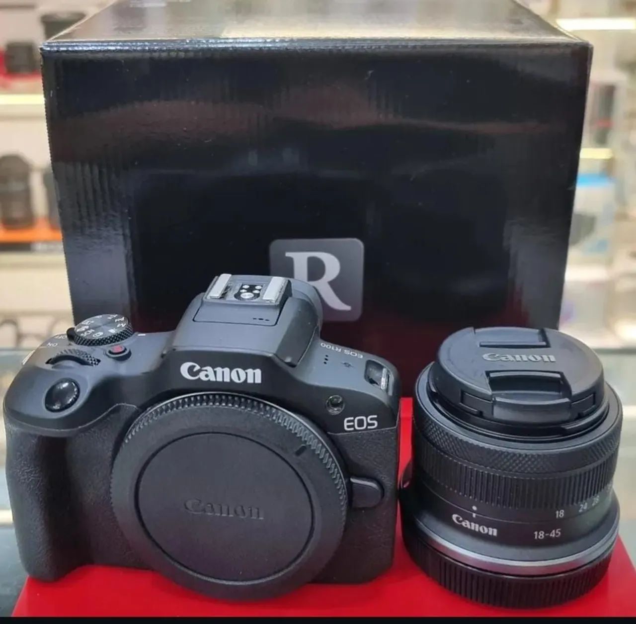 Câmera Canon EOS R100 + Lente RF-S 18-45mm - Kit com a lente, praticamente novo - Foto 2