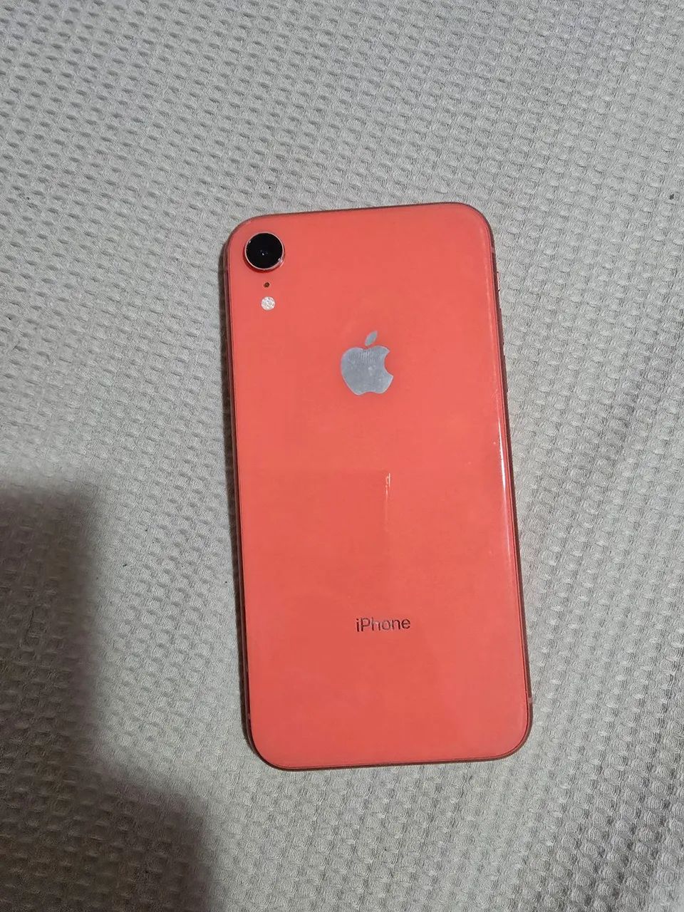 Iphone XR 128GB Coral - Foto 2