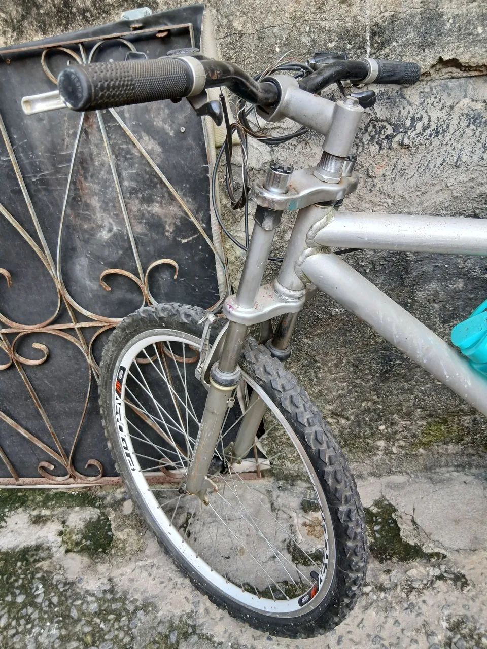 Bicicleta de alumínio  - Foto 5