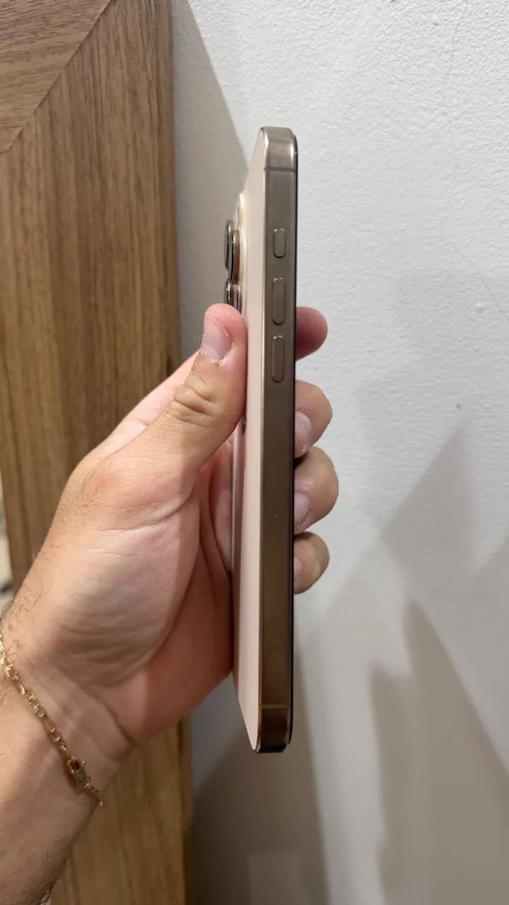 iphone 16 pro Max 256gb sem marcas  - Foto 3