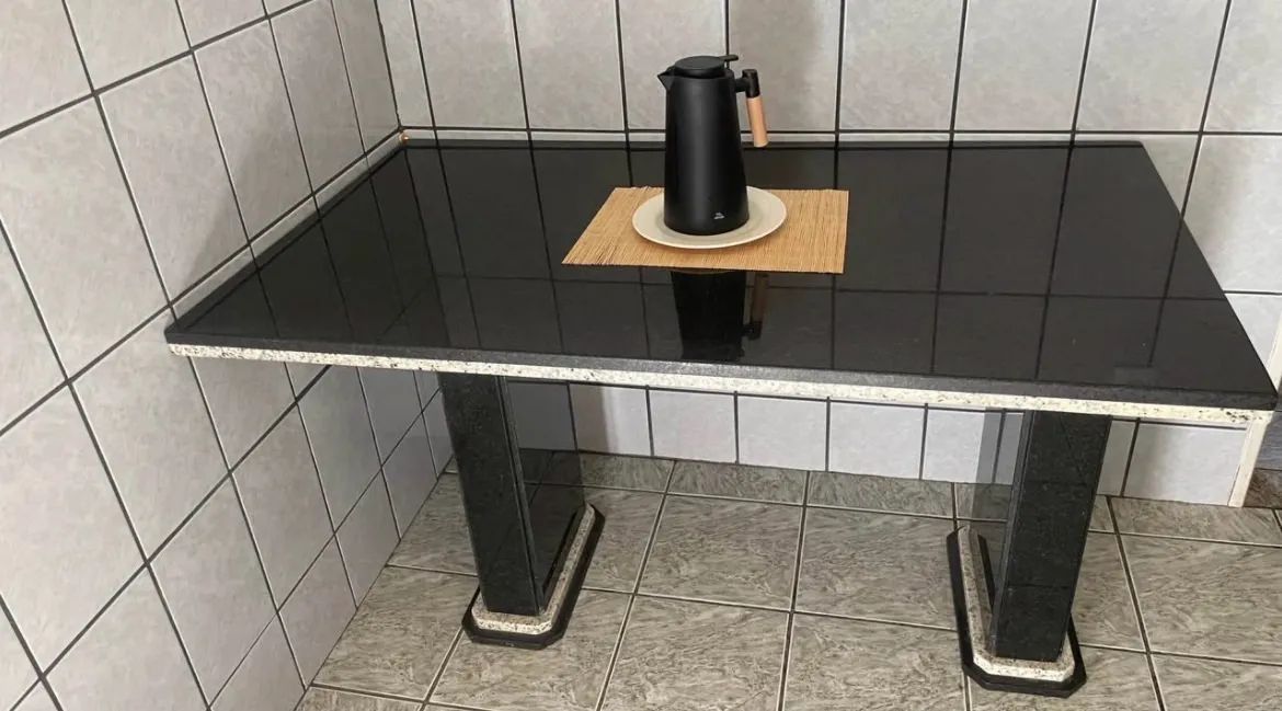 Mesa de Granito - Oportunidade! ?