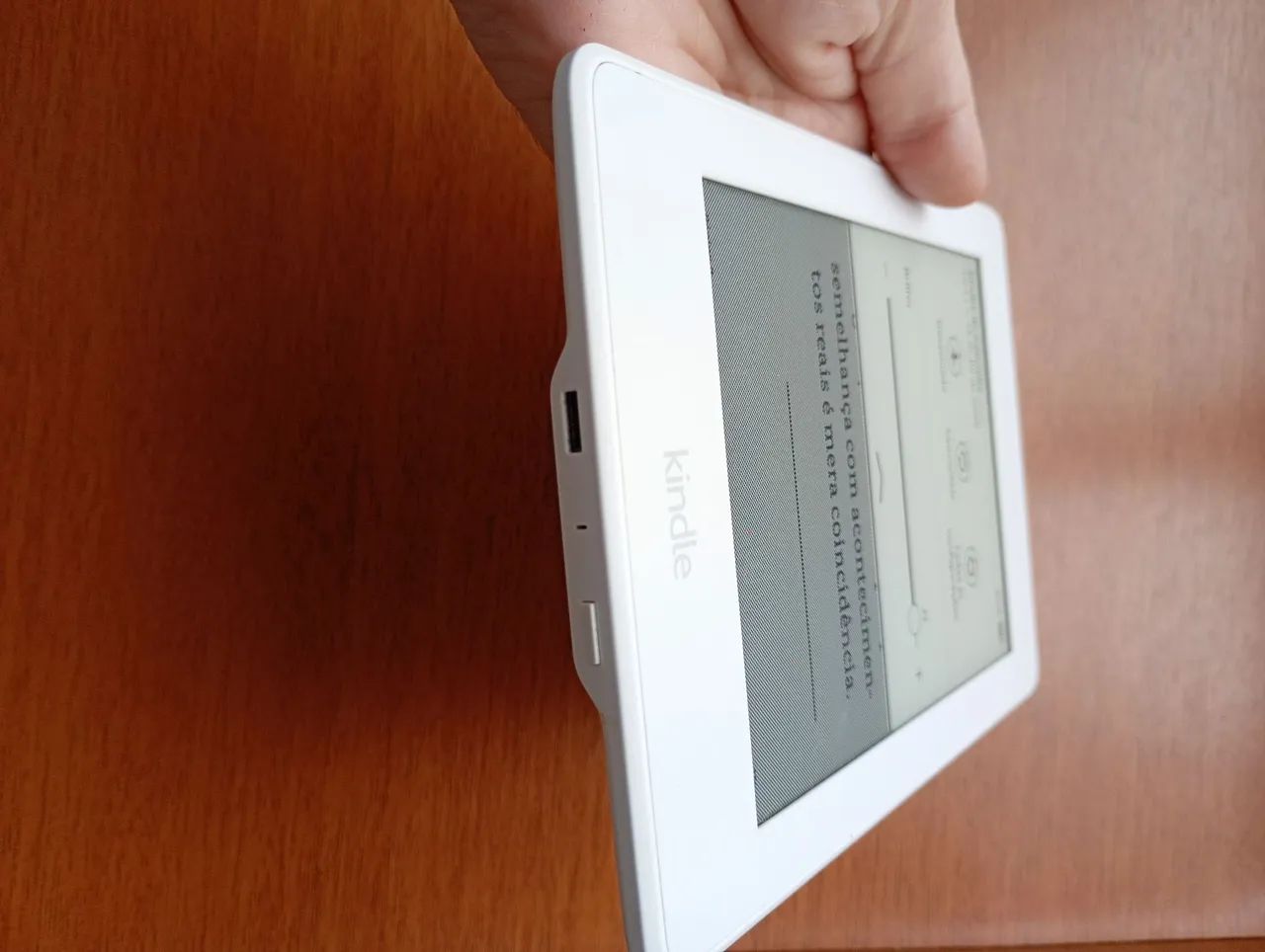 Kindle Paperwhaite 10 geração - Foto 3