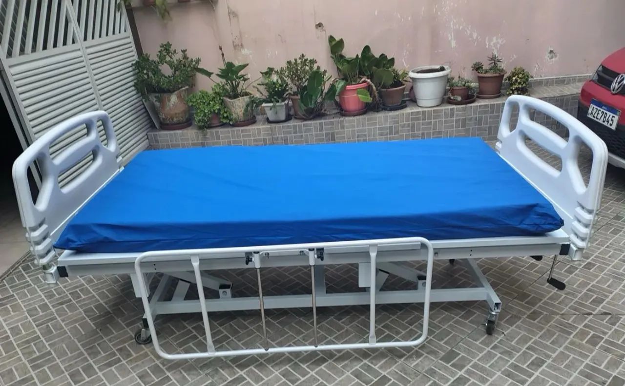 Cama hospitalar 3 manivelas nova  - Foto 3