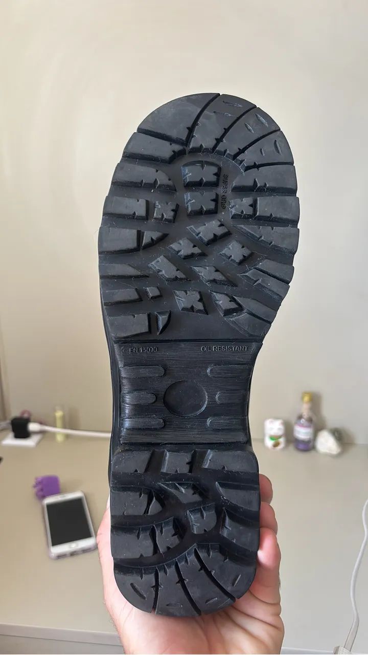 Vende bota vento titan número 40 trilha - Foto 4