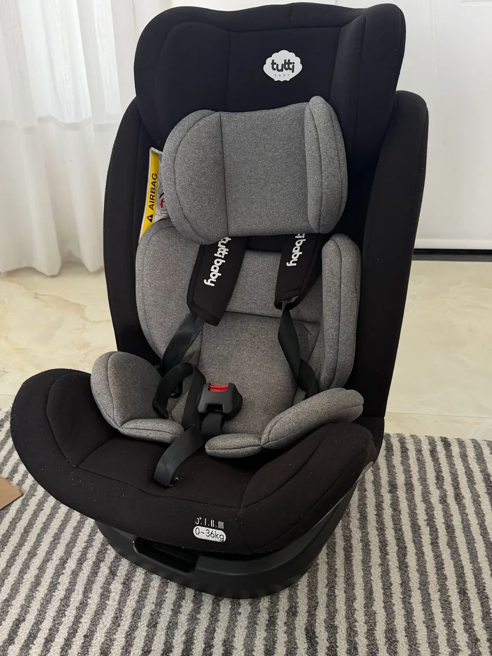Cadeira automátiva com isofix 360 giro com 4 níveis do 0 ao 36 