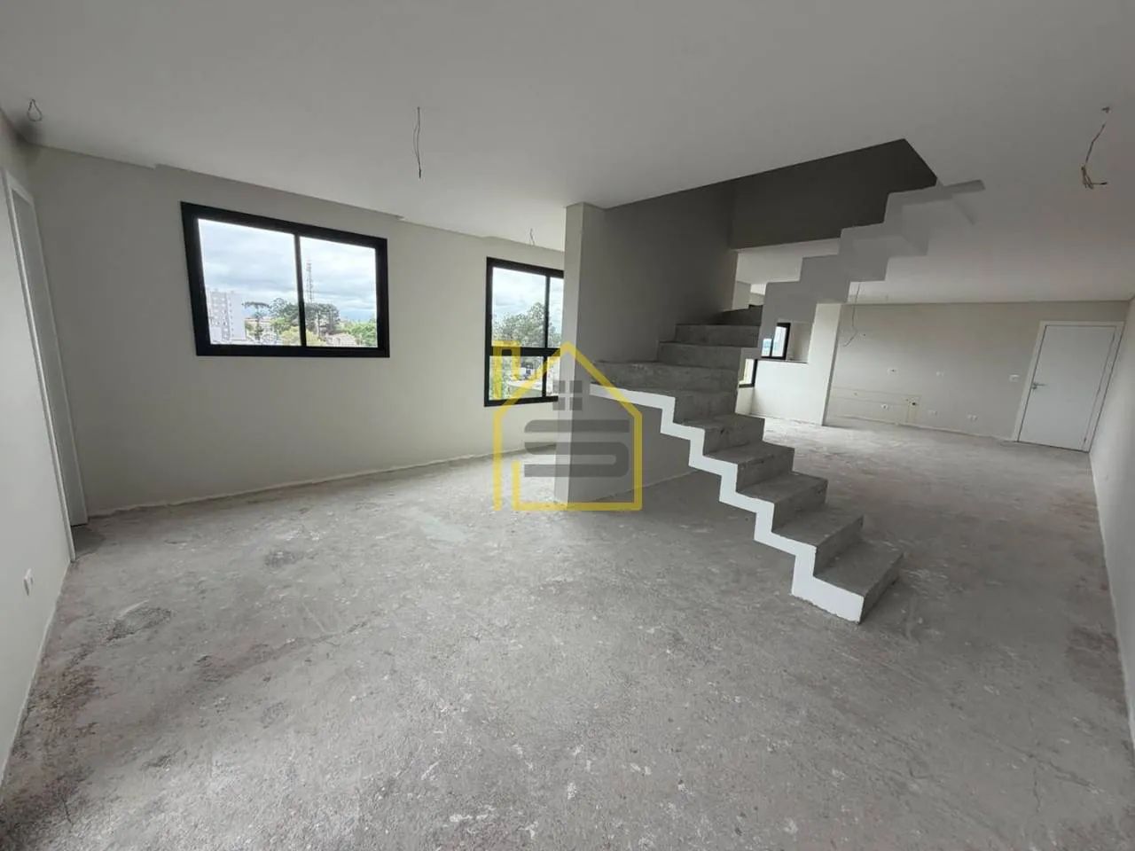 Cobertura duplex no Centro de Pinhais com 182m - Foto 4