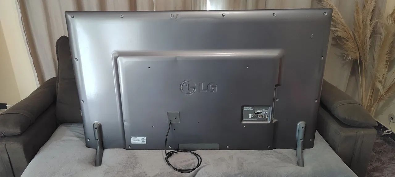 Tv smart LG 70 polegadas. 422080300566466562