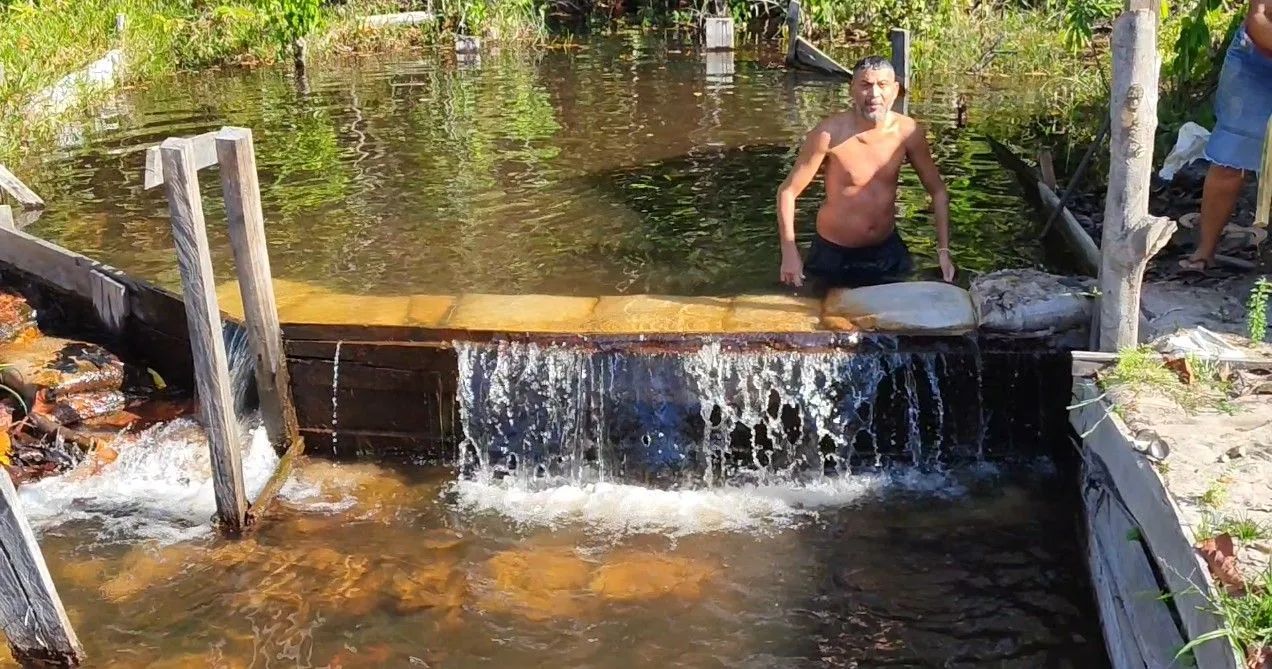 Lindo Igarapé em terreno plaino  - Foto 2