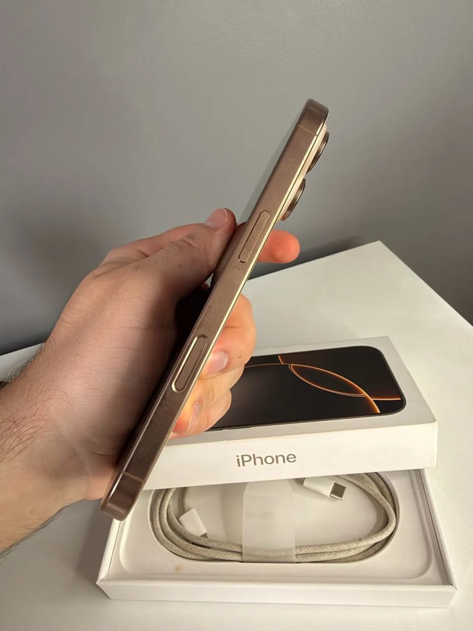 iPhone 16 Pro 256GB - 89% de bateria  - Foto 4