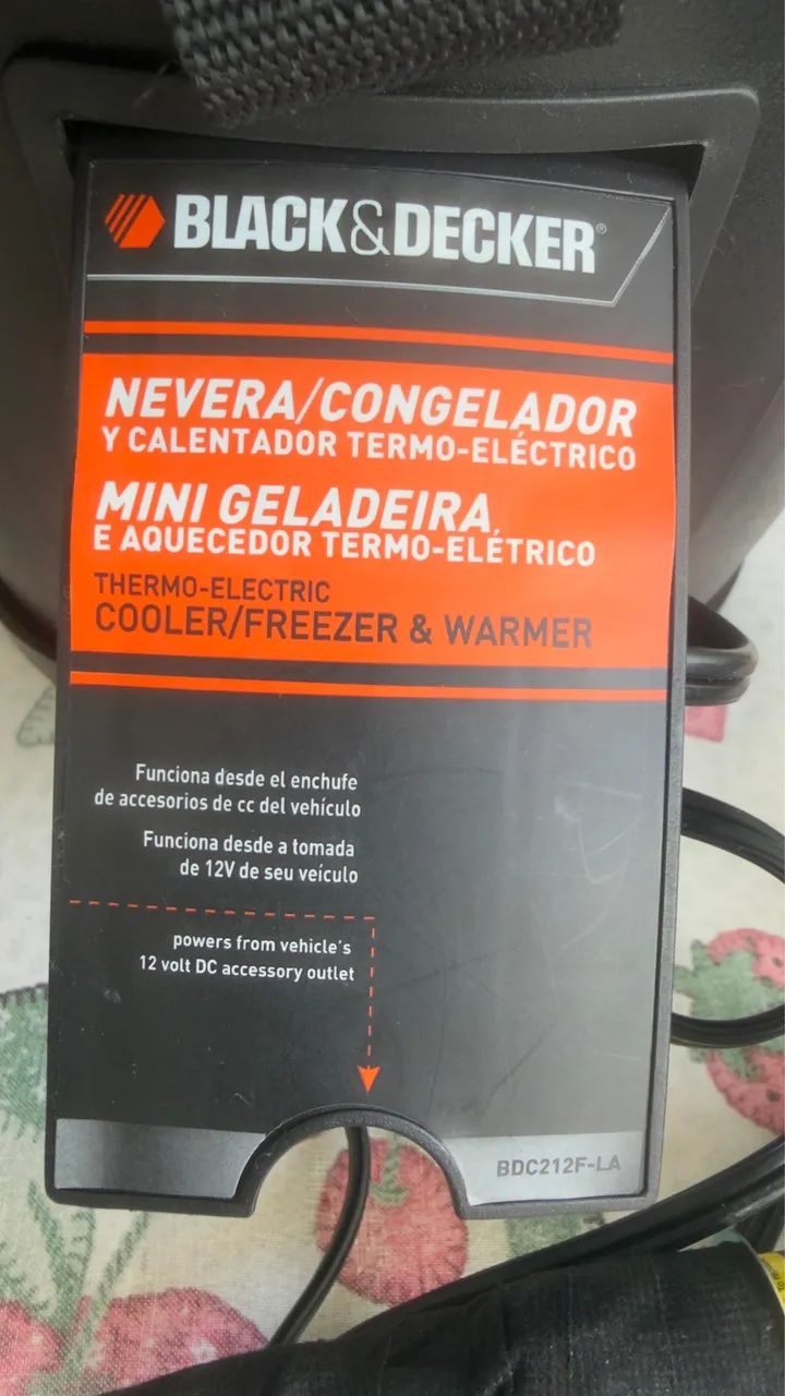 MINI GELADEIRA BLACK &DECKER - (esfria e esquenta) - - Foto 4