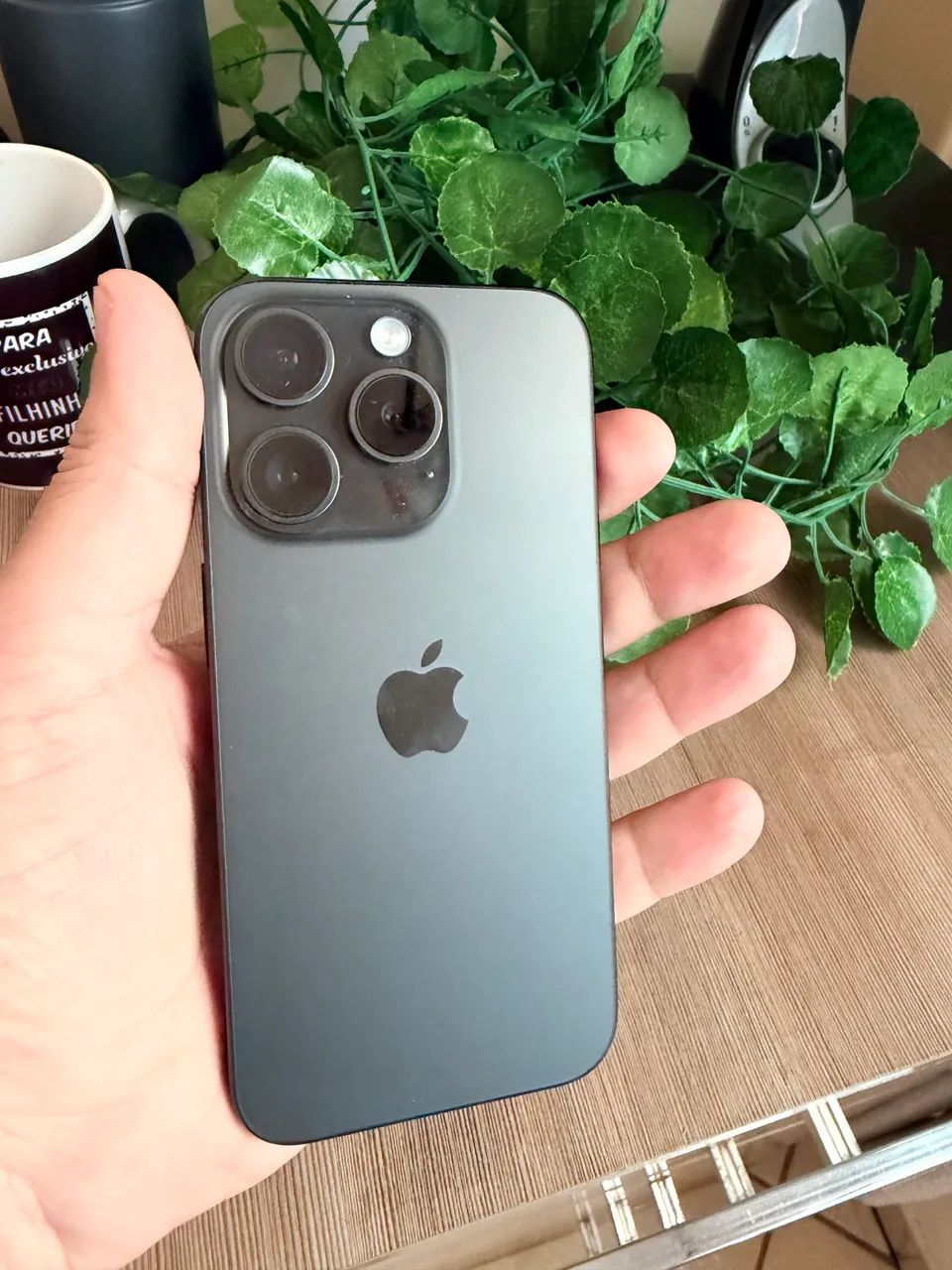 iPhone 15 pro - Foto 2