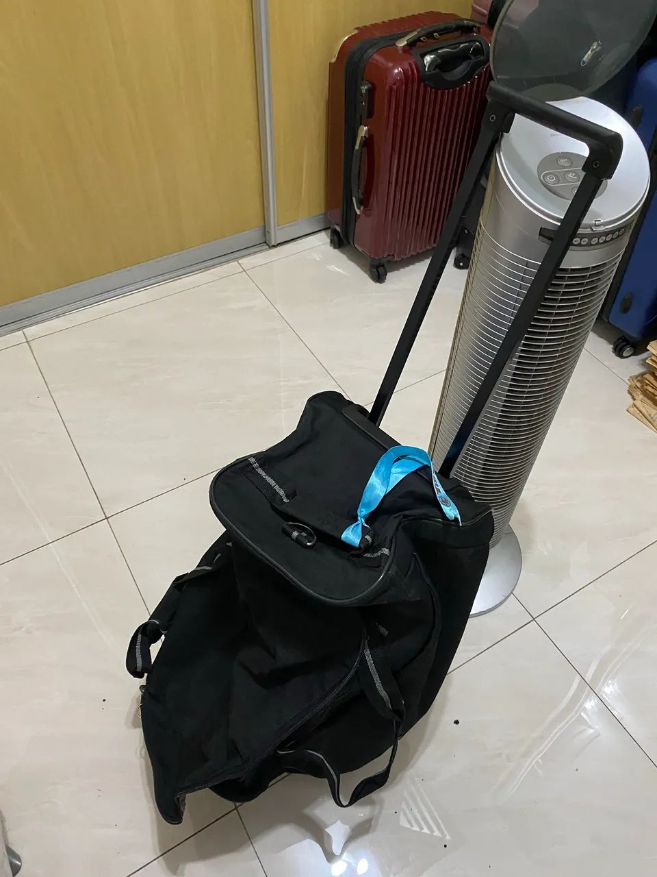 Bolsa com rodinhas  - Foto 3