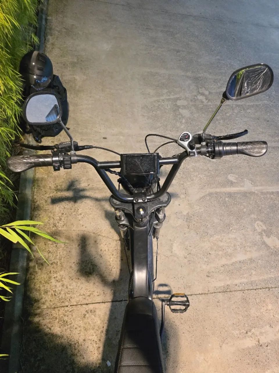 Bike elétrica V8 + acessórios - Foto 4