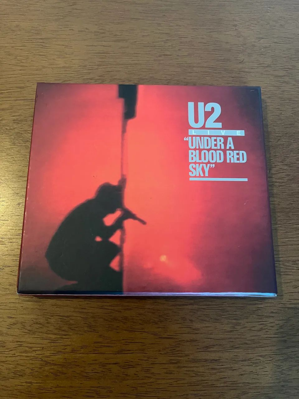 U2 - Under A Blood Red Sky - Cd e Dvd 