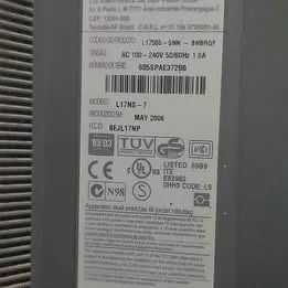 ?Monitor LG 17" LCD - Barato (leia a descrição) - Foto 3
