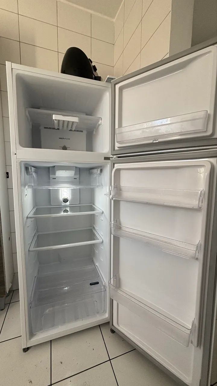 Geladeira Eletrolux 320L Nova - Foto 5