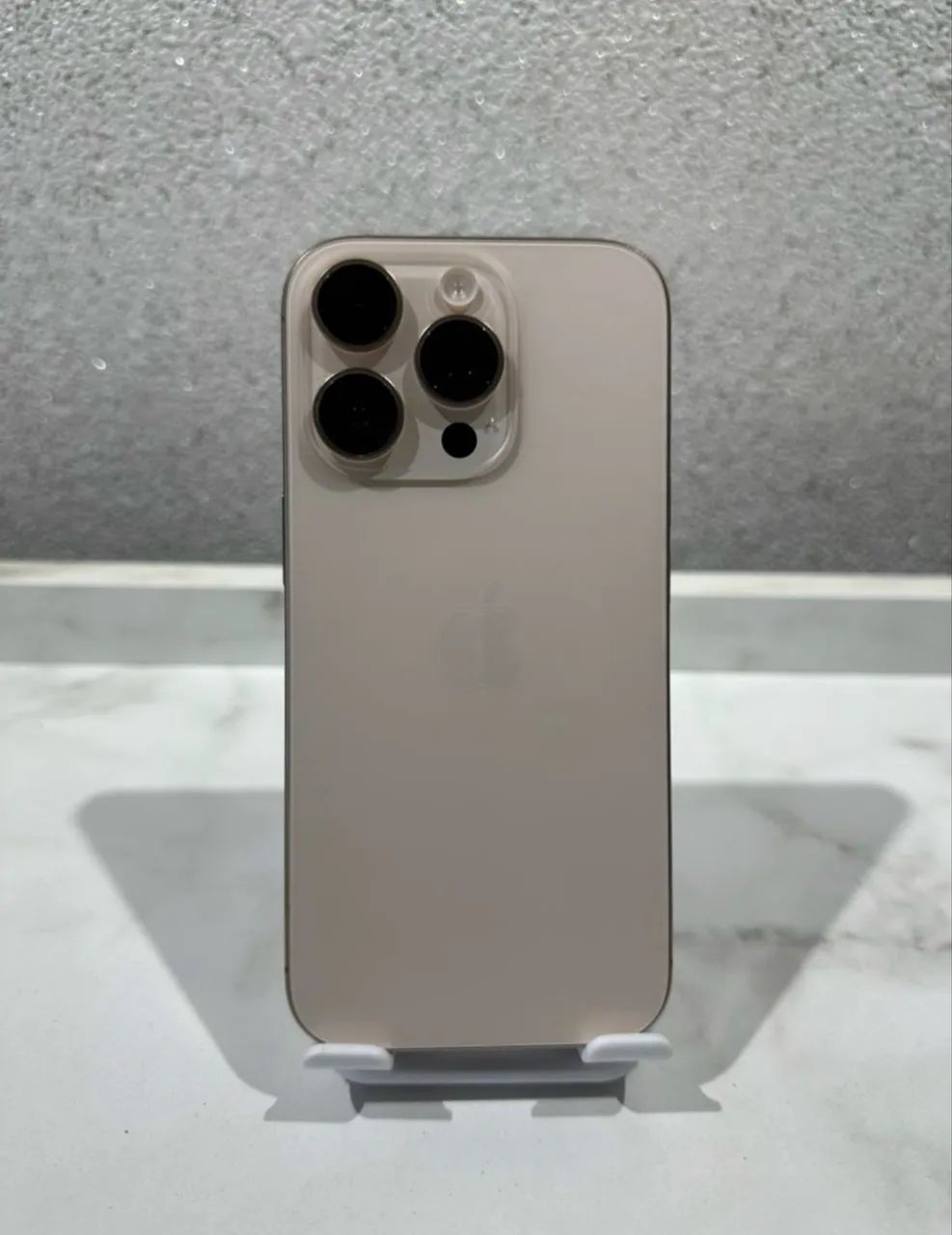 iPhone 16 Pro 256% / bateria 100% - Celulares e Smartphones