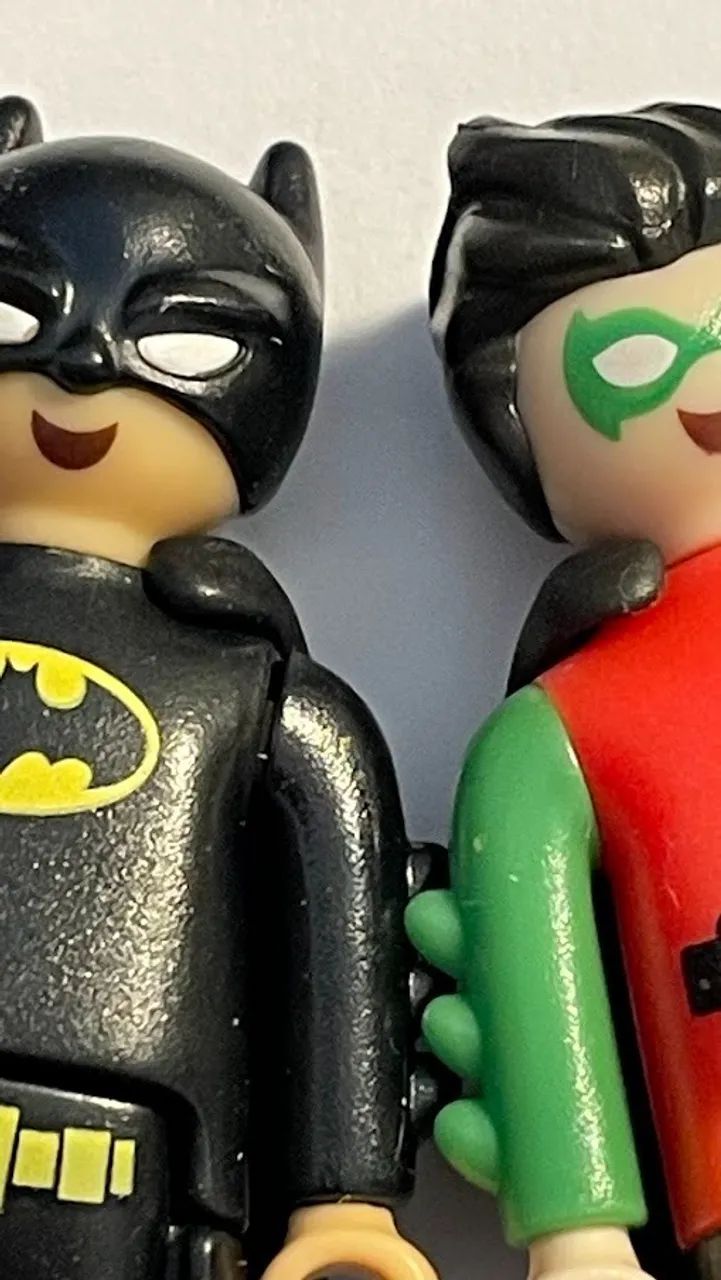 Playmobil Kinder - Batman e Robin - lote 2 bonecos - altura 5 cm - DC comics