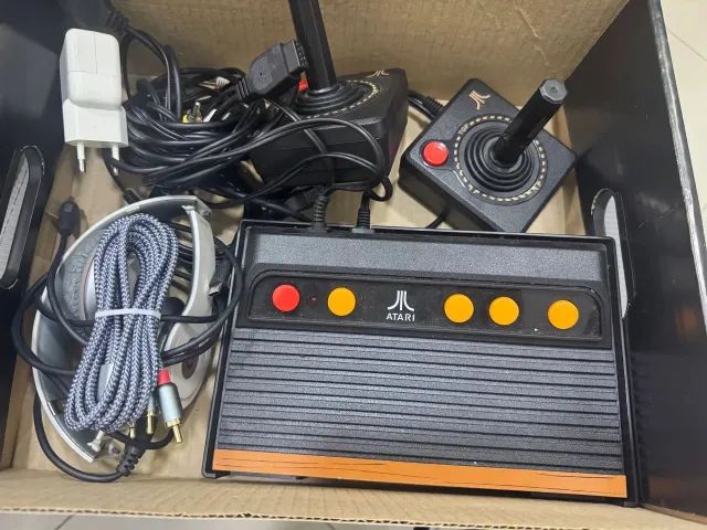 Videogame Atari em perfeito estado