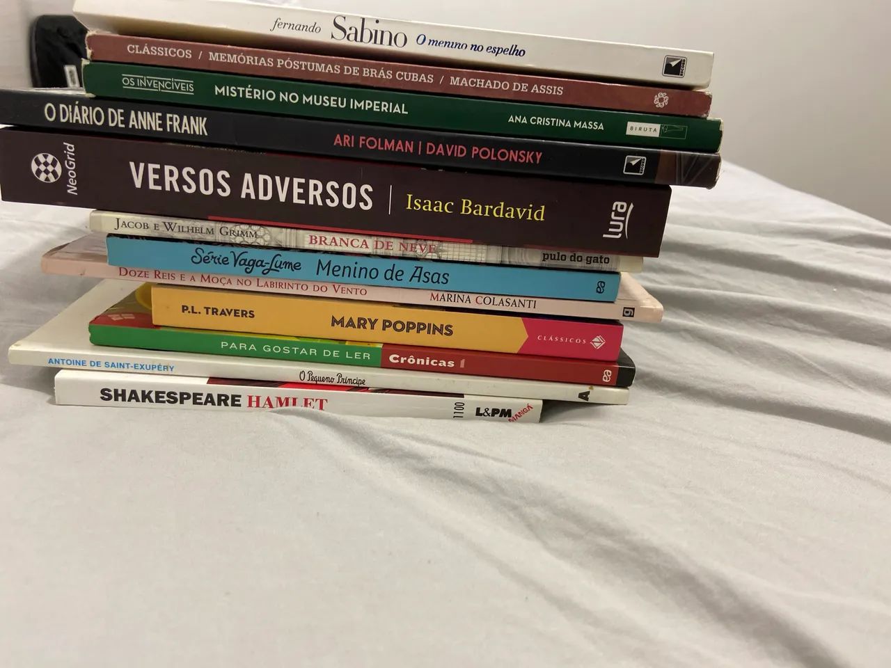 Kit de 13 livros de diversos gêneros literários   - Foto 3