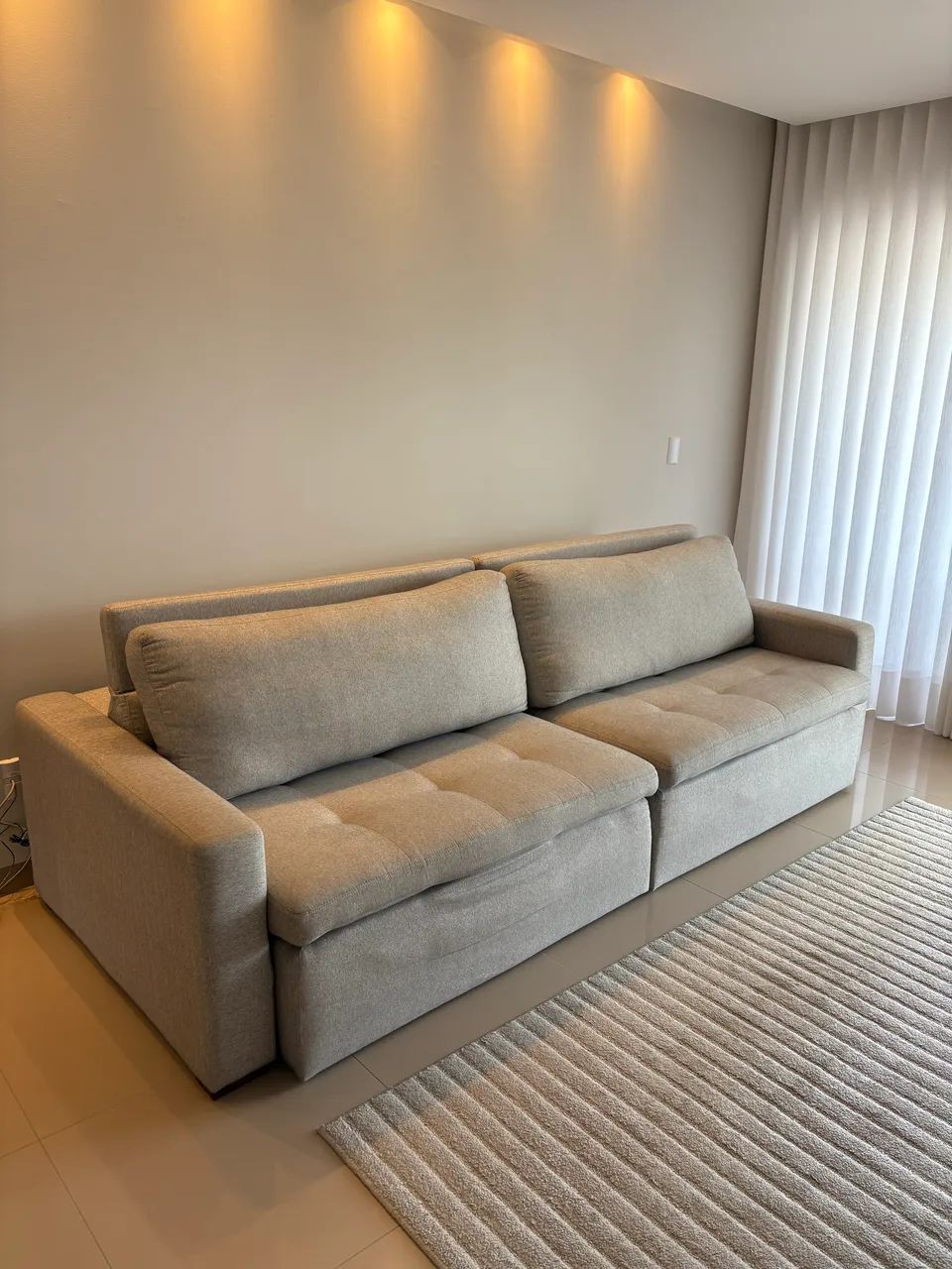 Sofá retrátil e reclinável linho 2,70m